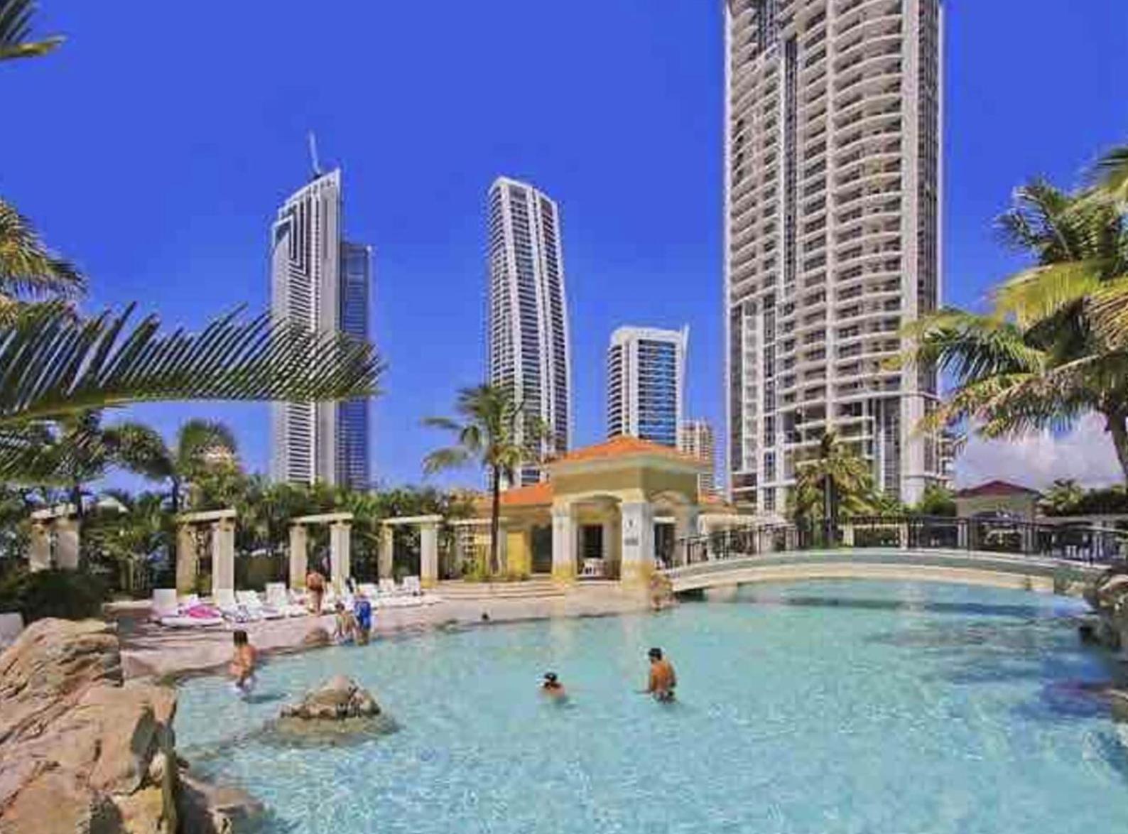 Apartment Penthouse Surfers Paradise Events Approved