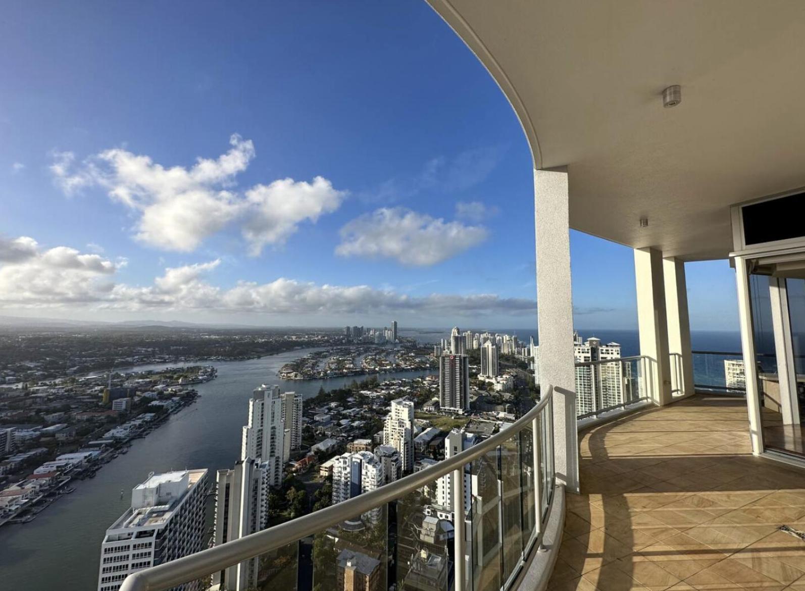 Apartment Penthouse Surfers Paradise Events Approved *