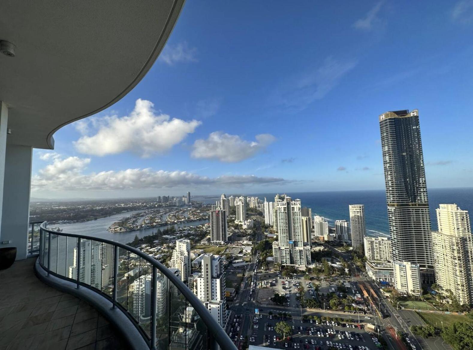Apartment Penthouse Surfers Paradise Events Approved